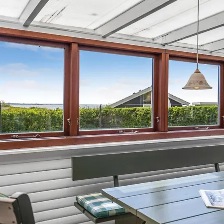 2 Bedroom Awesome In Fåborg