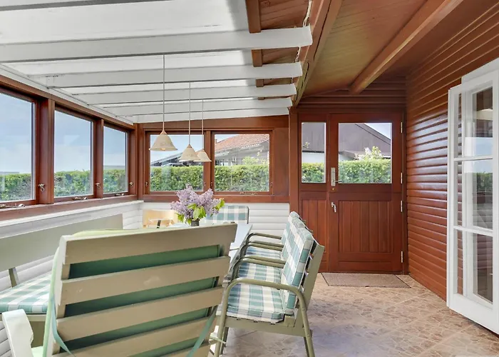 Nyaraló 2 Bedroom Awesome In *